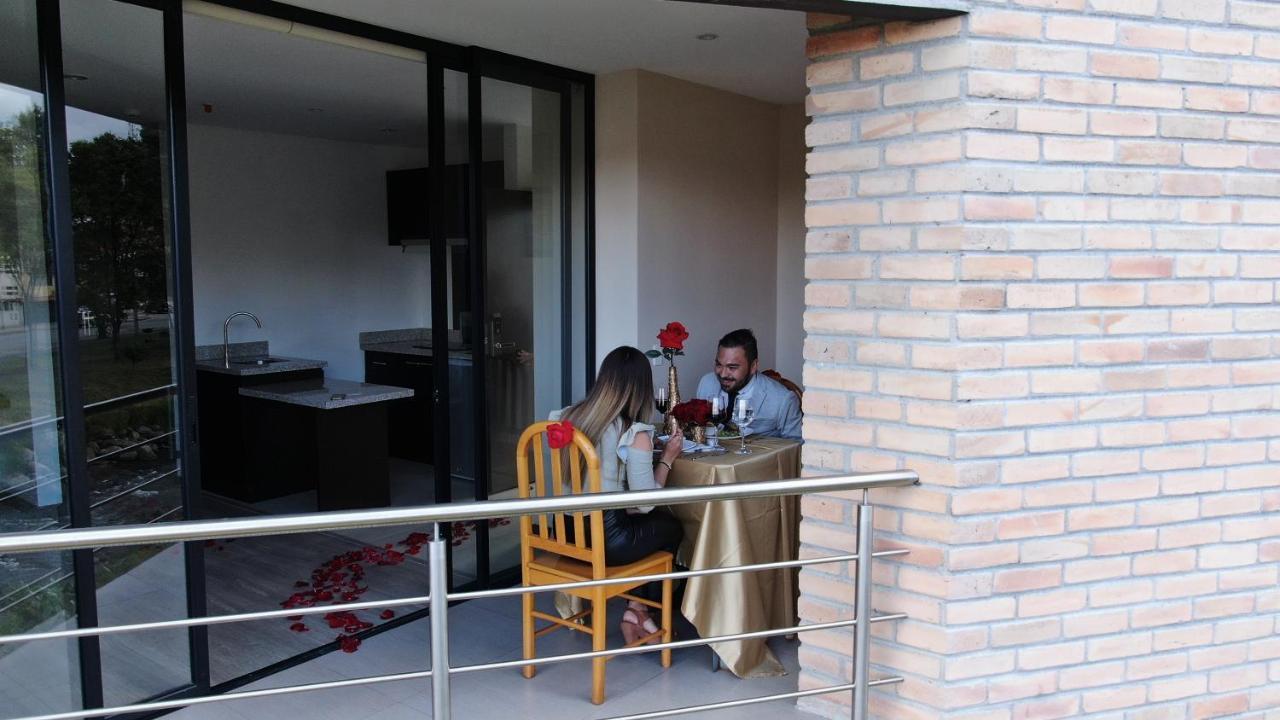 Hotel & Suites En Cuenca, Venue Batan クエンカ エクステリア 写真
